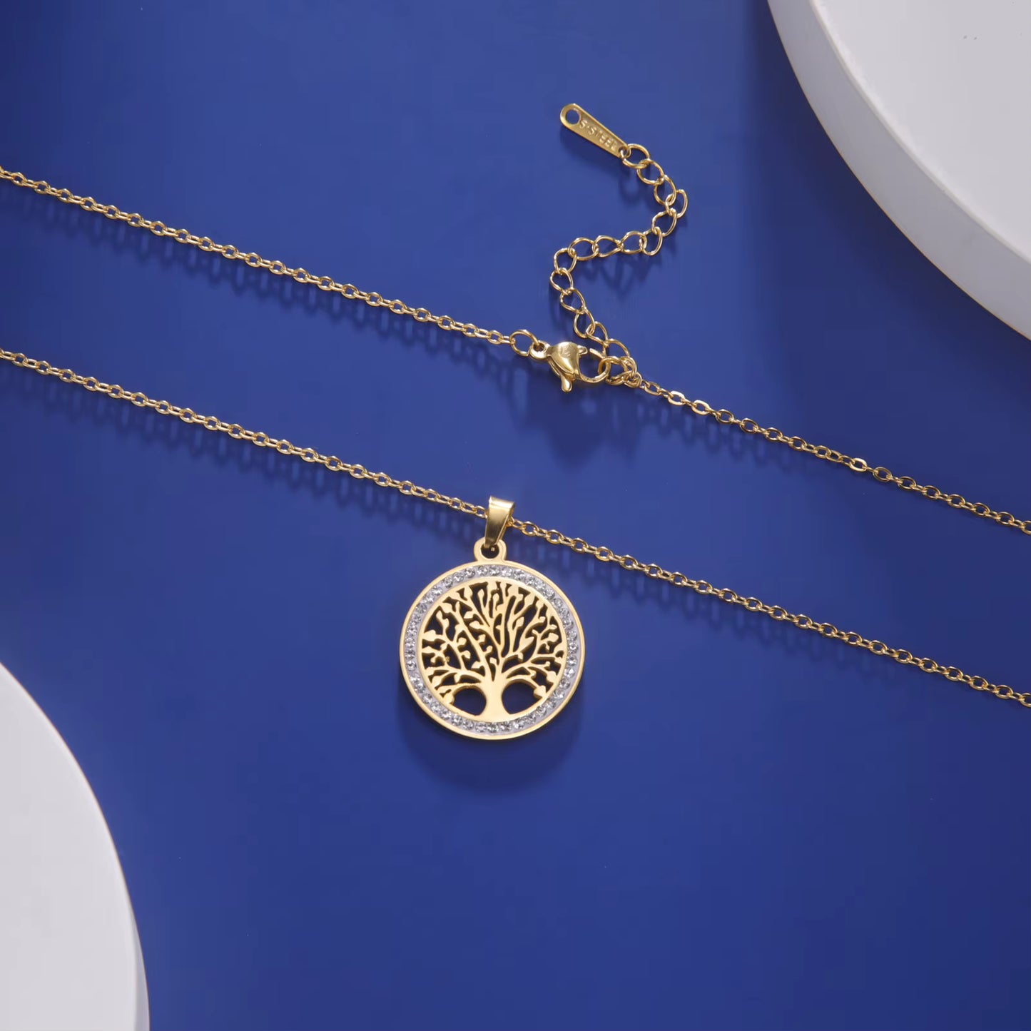 bijoux-arbre-de-vie-en-or-pour-femmes